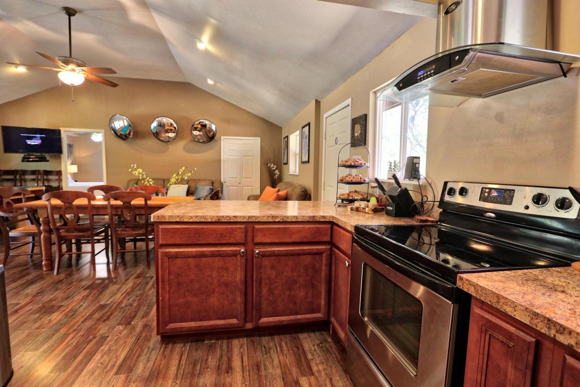 Affinity Retreat Cabin Payton Екстер'єр фото